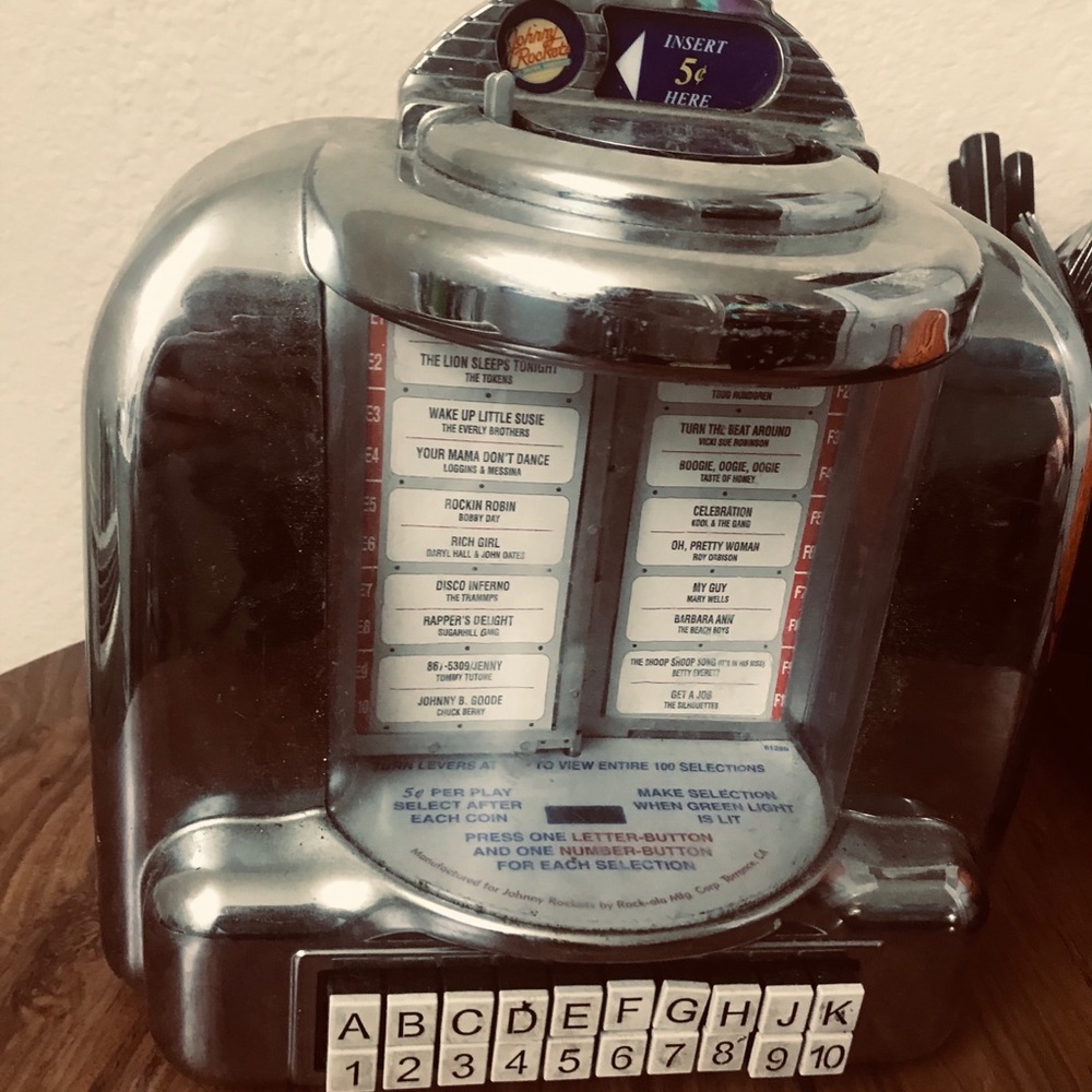 COPY - Johnny Rocketts jukebox.
